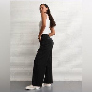 American Eagle Curvy Super High Rise Baggy Wide Leg Black Jeans size 8 Short